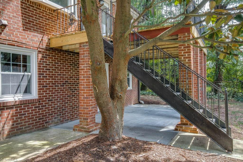 1740 Reynolda Road Winston-Salem, NC 27104 - Photo 25 of 30 Gallery Image 25