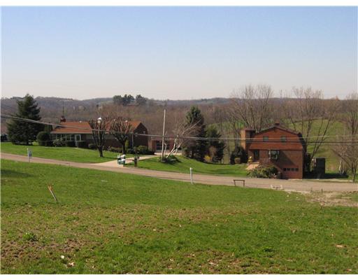 2 Oakridge Road McDonald, PA 15057 - Photo 2 of 3 View.