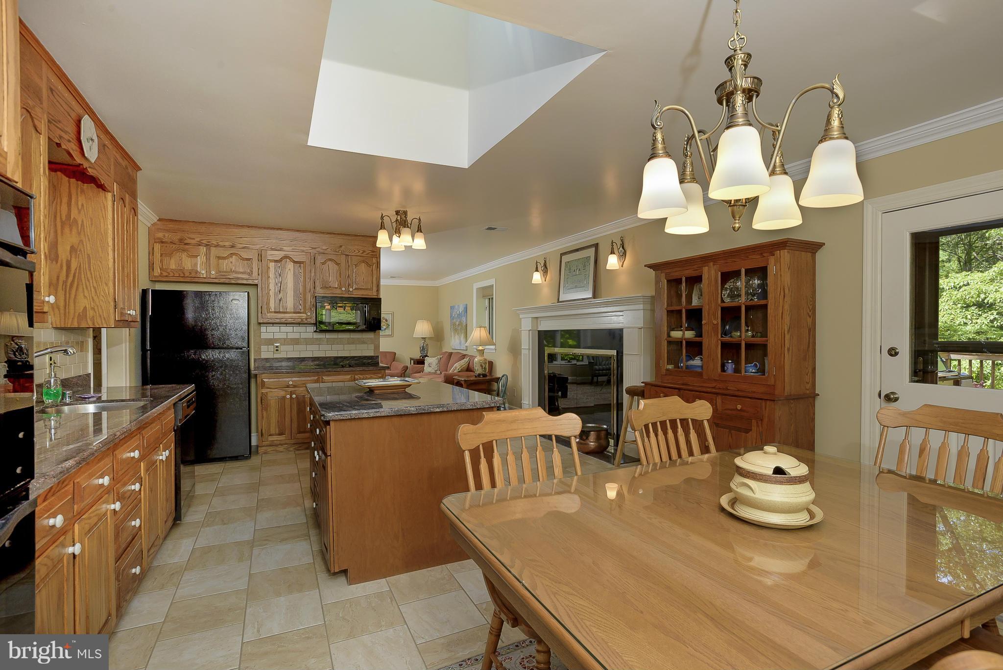5155 Green Bridge Road Clarksville, MD 21029 - Photo 15 of 30 Kitchen