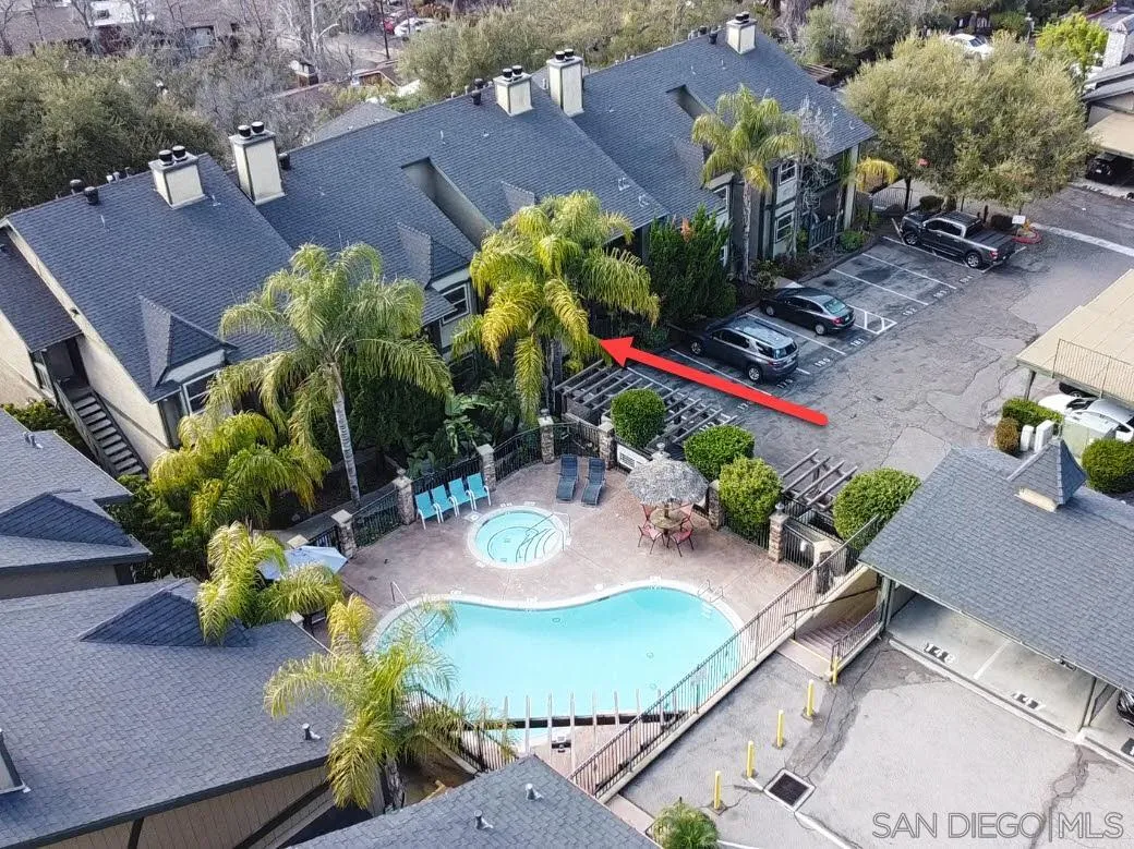 1434 Marshall Road, Unit 36 Alpine, CA 91901 - Photo 3 of 28 a view of a table and chairs in patio