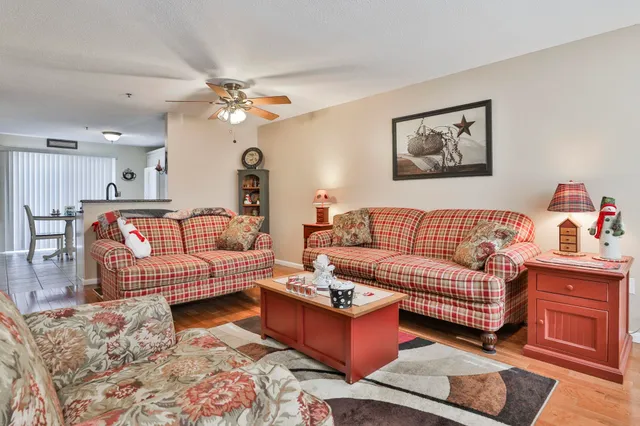 $369,900 | 47 Willow Creek Drive, Hudson, NH 03051