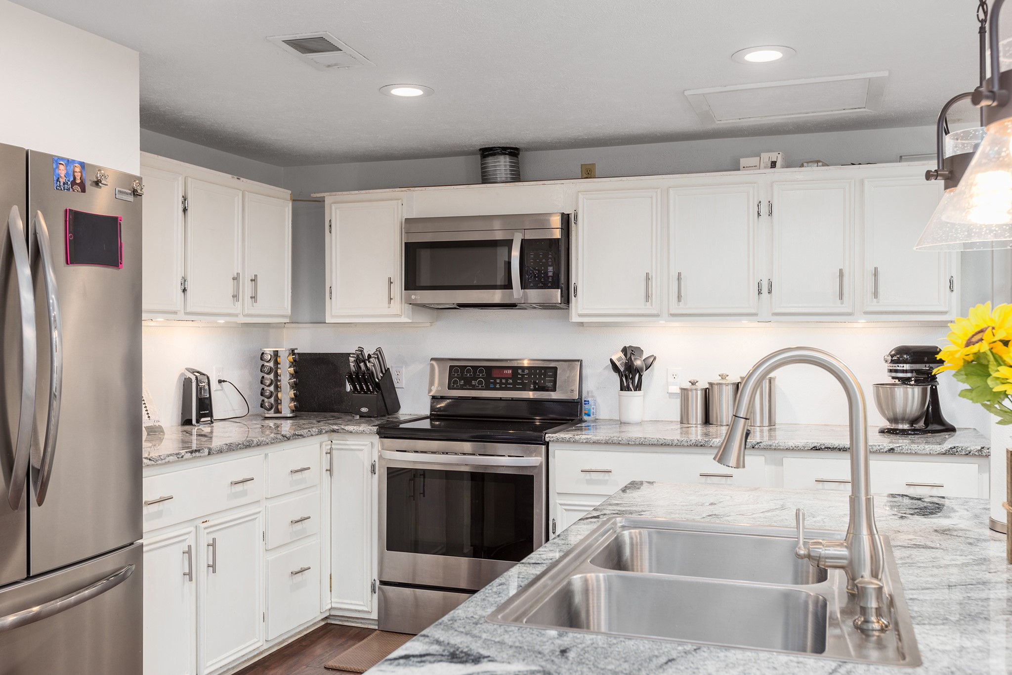 53 County Road 147 Liberty, TX 77575 - Photo 13 of 48