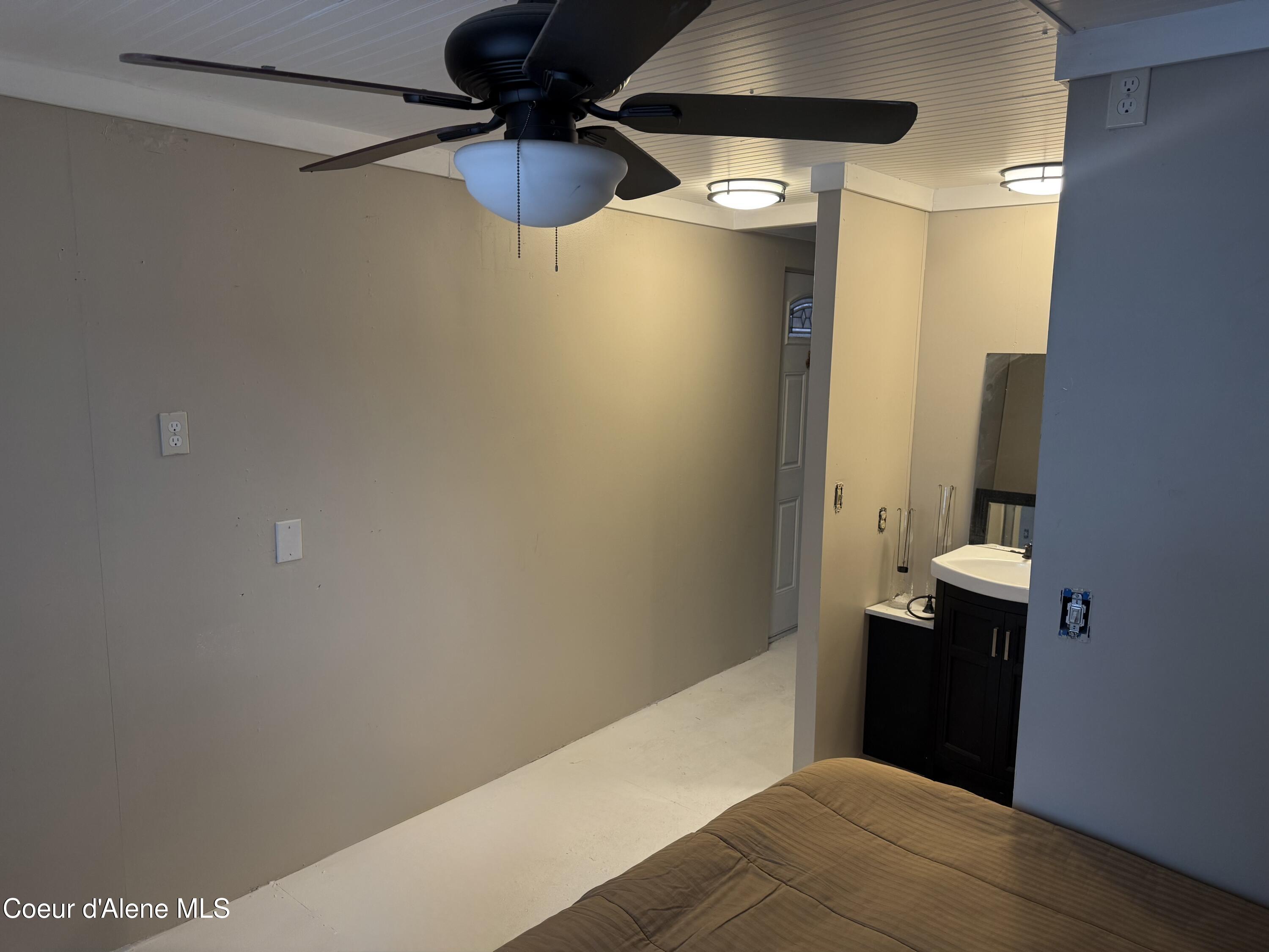 11776 Hauser Lake Road, Unit SPC 6 Hauser, ID 83854 - Photo 14 of 28 IMG_3849