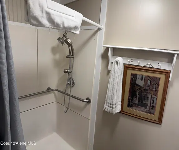 $95,999 | 11776 Hauser Lake Road, Unit SPC 6, Hauser, ID 83854