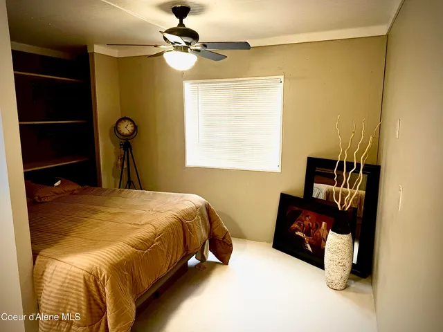 $95,999 | 11776 Hauser Lake Road, Unit SPC 6, Hauser, ID 83854