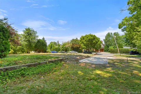 $1,299,000 | 819 The Crescent, Mamaroneck, NY 10543