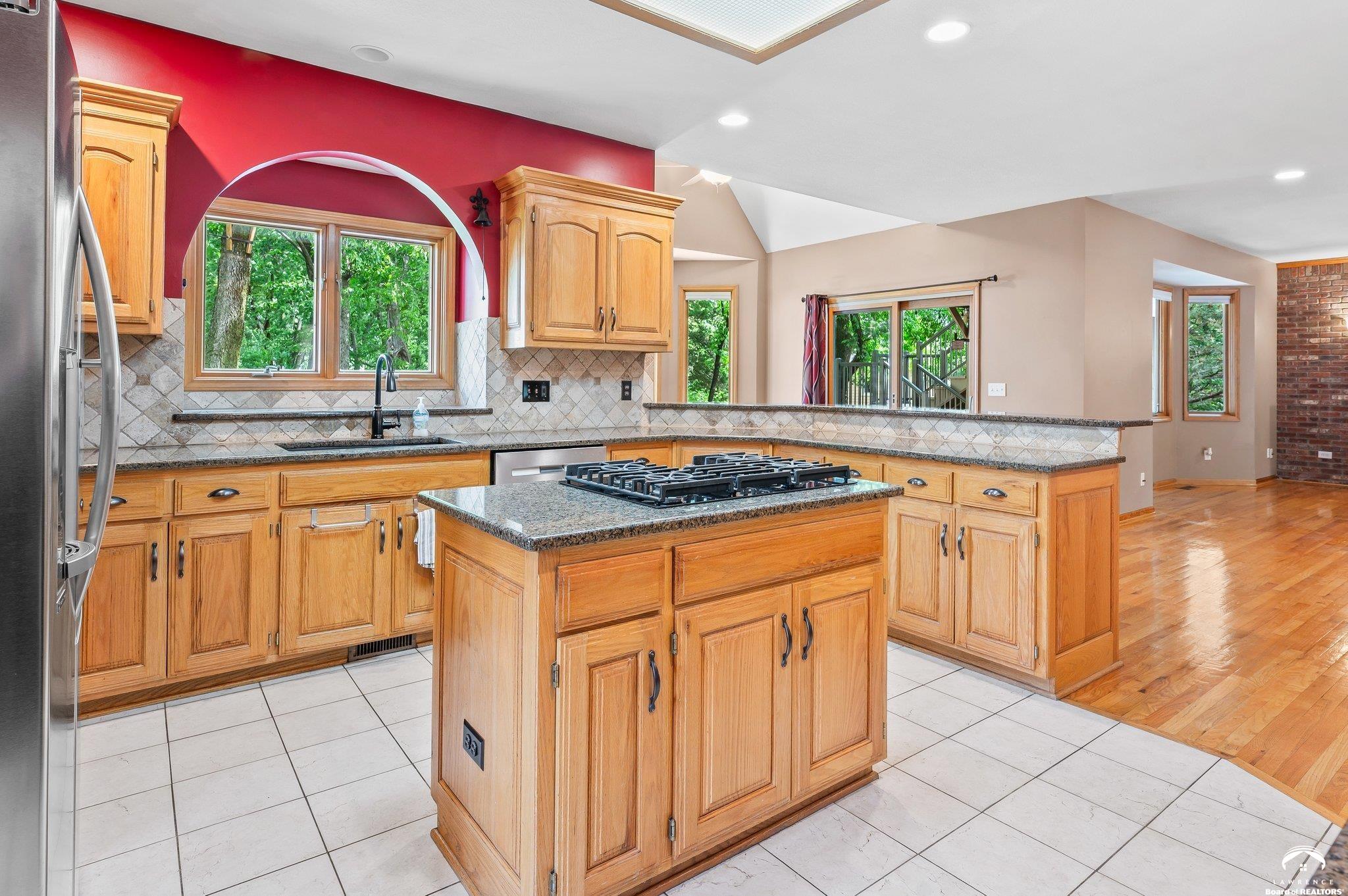 5204 Foxchase Drive Lawrence, KS 66049 - Photo 16 of 61
