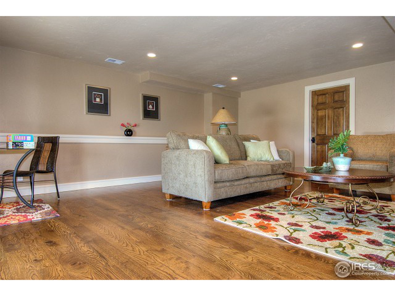 3850 Spring Valley Road Boulder, CO 80304 - Photo 21 of 25 a living room with furniture and a couch