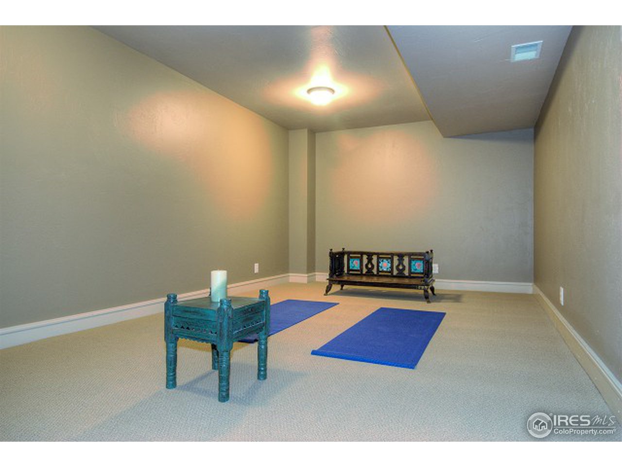 3850 Spring Valley Road Boulder, CO 80304 - Photo 25 of 25 a view of workspace with lounge chair