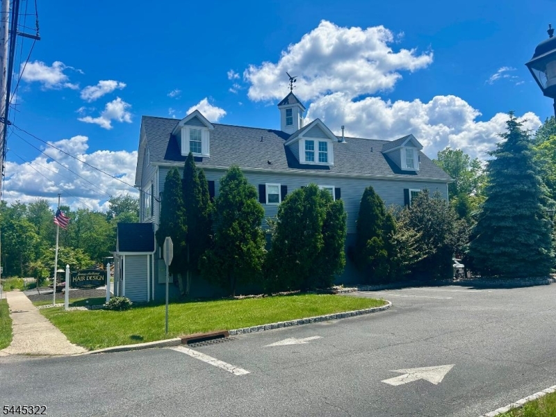 633 Valley Road, Unit A Gillette, NJ 07933 - Photo 13 of 14