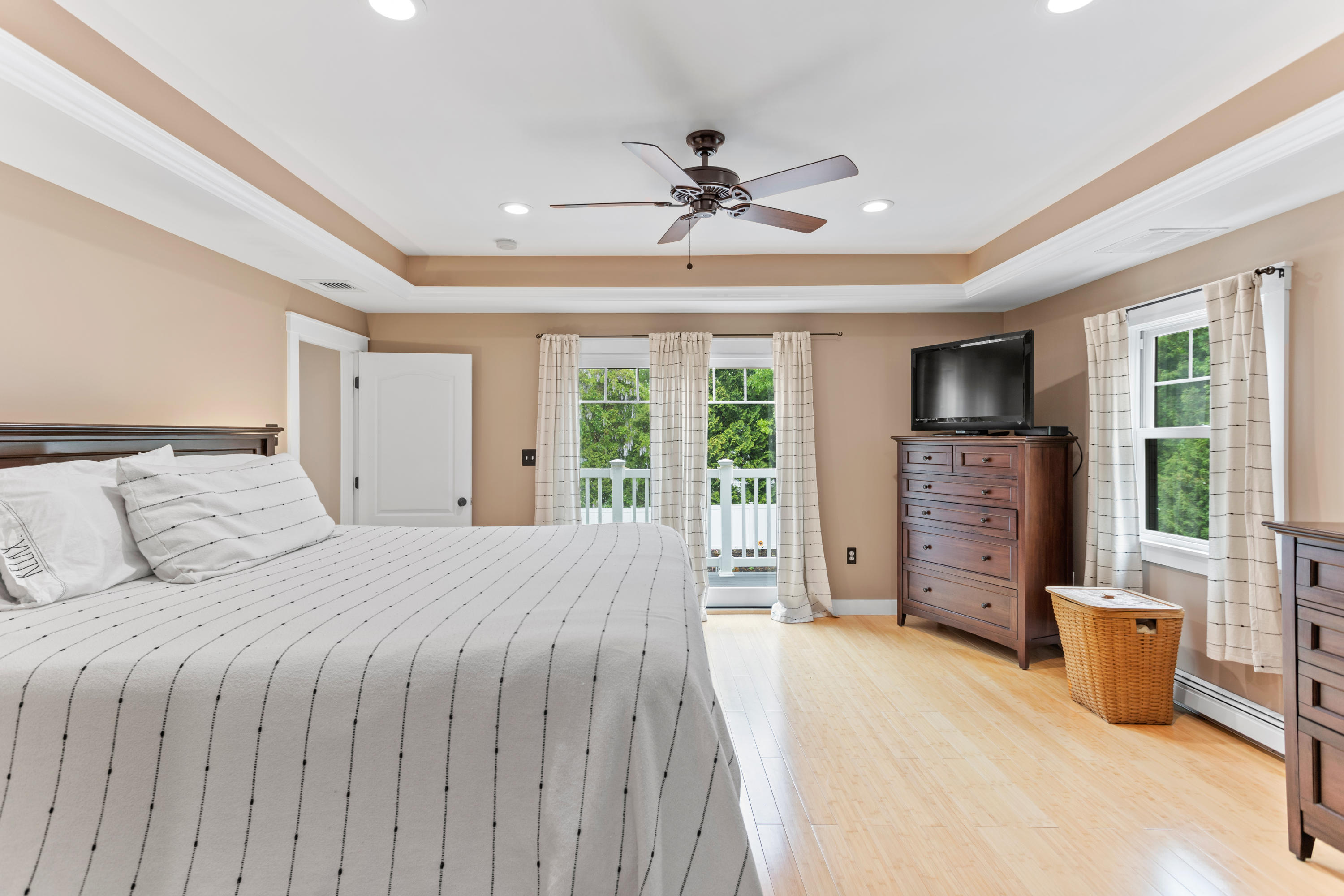 54 Angus Way Centerville, MA 02632 - Photo 22 of 37 54 Angus Way Interior High Res-20