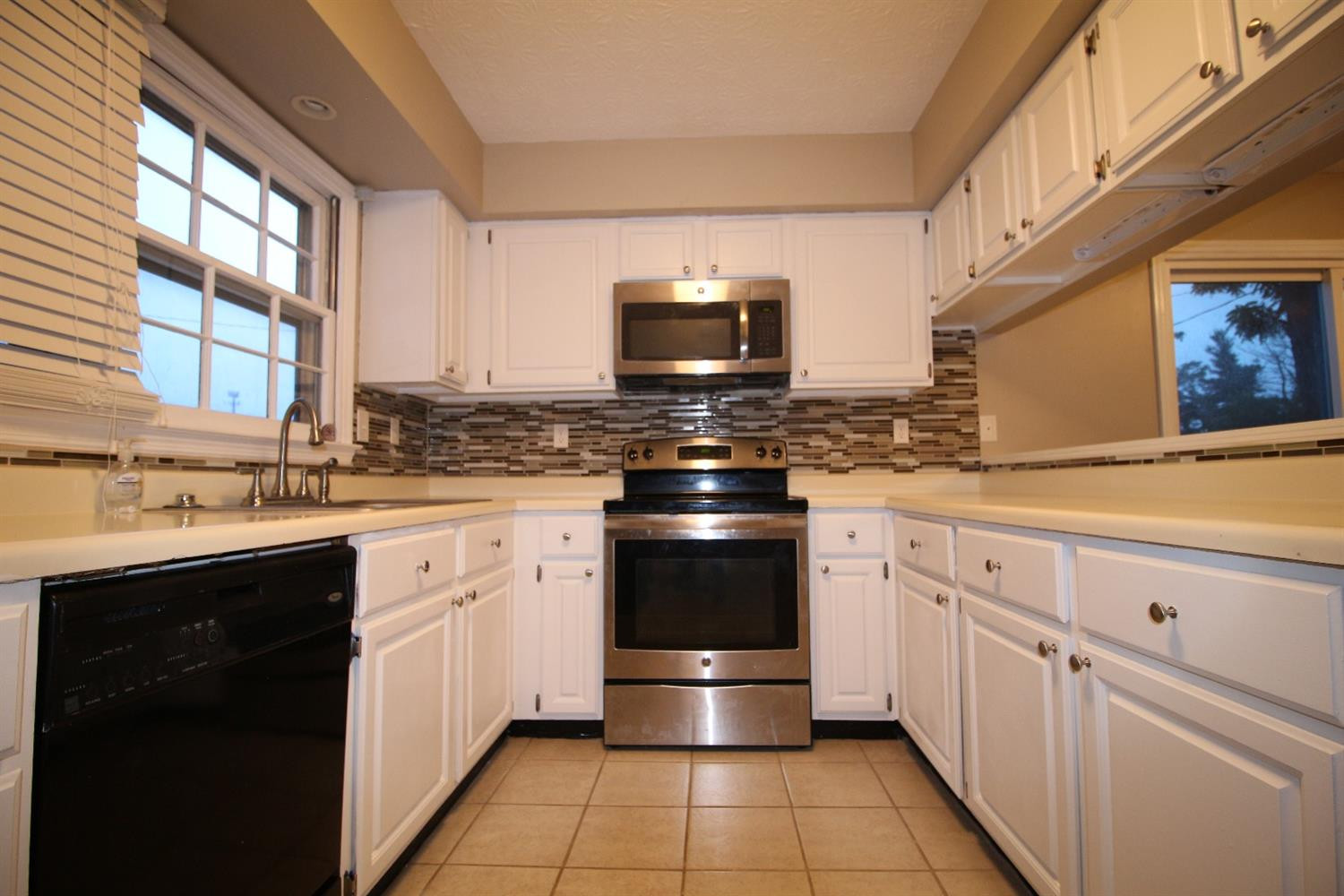 460 Stone Road Lexington, KY 40503 - Photo 14 of 24 Photo 14