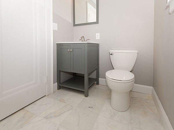 7 Shornecliffe Road Newton, MA 02458 - Photo 14 of 20 Gallery Image 14