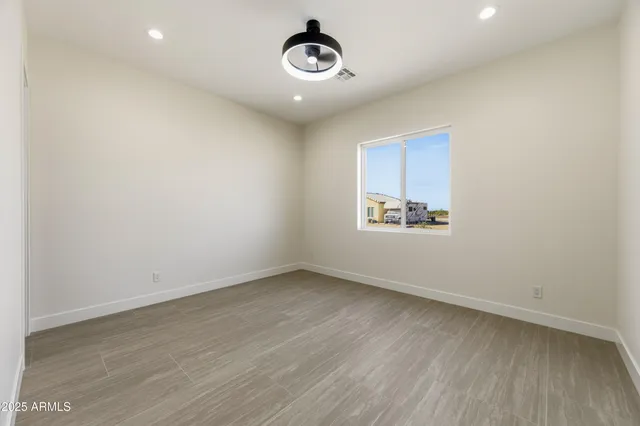 $750,000 | 10039 North Burris Road, Casa Grande, AZ 85122