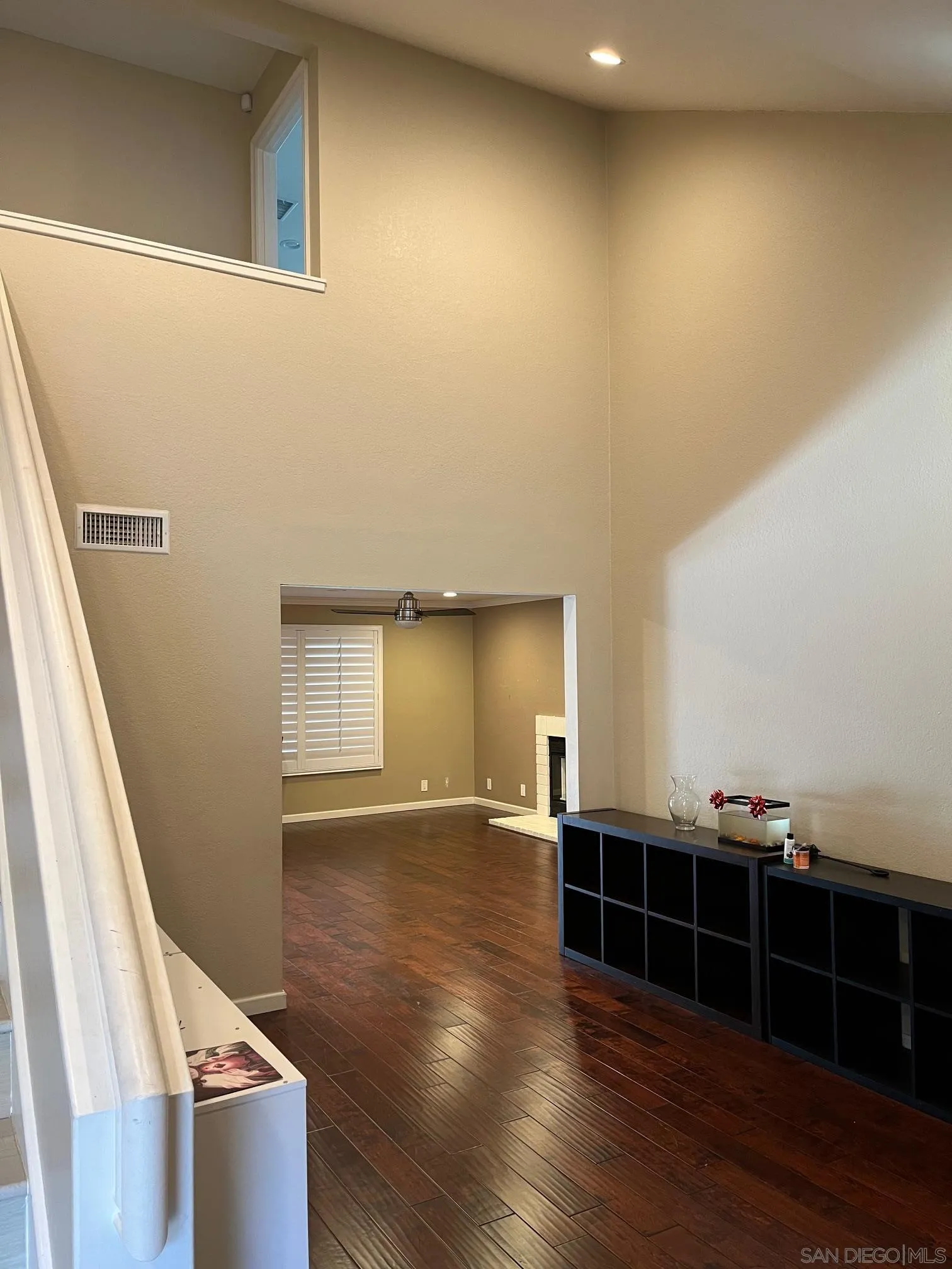 10423 Madrid Way Spring Valley, CA 91977 - Photo 4 of 9