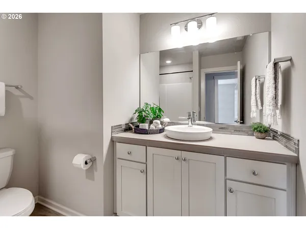 $439,900 | 8062 Southeast Butternut Creek Parkway, Hillsboro, OR 97123