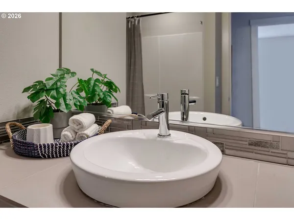 $439,900 | 8062 Southeast Butternut Creek Parkway, Hillsboro, OR 97123