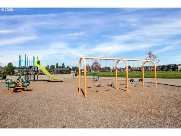 $439,900 | 8062 Southeast Butternut Creek Parkway, Hillsboro, OR 97123