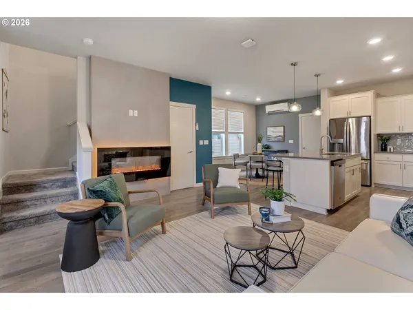 $439,900 | 8062 Southeast Butternut Creek Parkway, Hillsboro, OR 97123