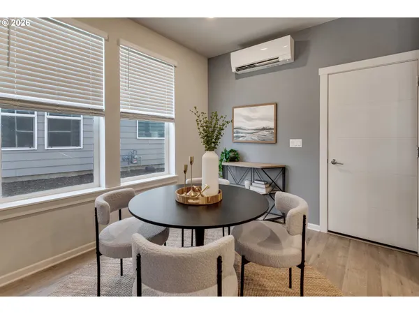 $439,900 | 8062 Southeast Butternut Creek Parkway, Hillsboro, OR 97123