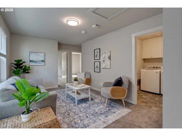 $439,900 | 8062 Southeast Butternut Creek Parkway, Hillsboro, OR 97123