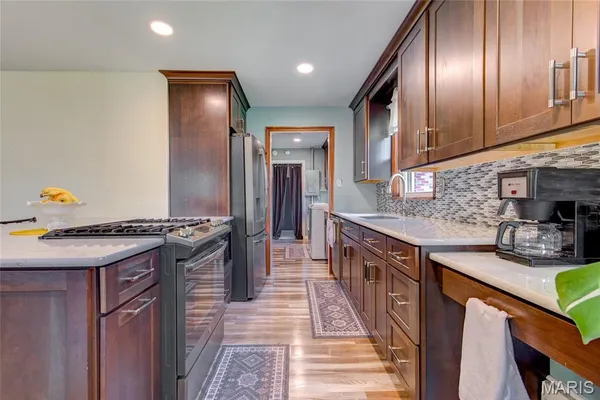 $237,900 | 87 Bert Avenue, East Alton, IL 62024