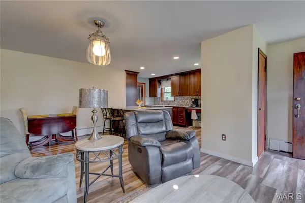 $237,900 | 87 Bert Avenue, East Alton, IL 62024