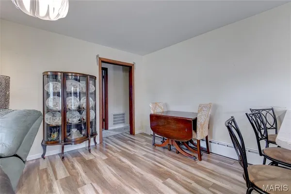 $237,900 | 87 Bert Avenue, East Alton, IL 62024