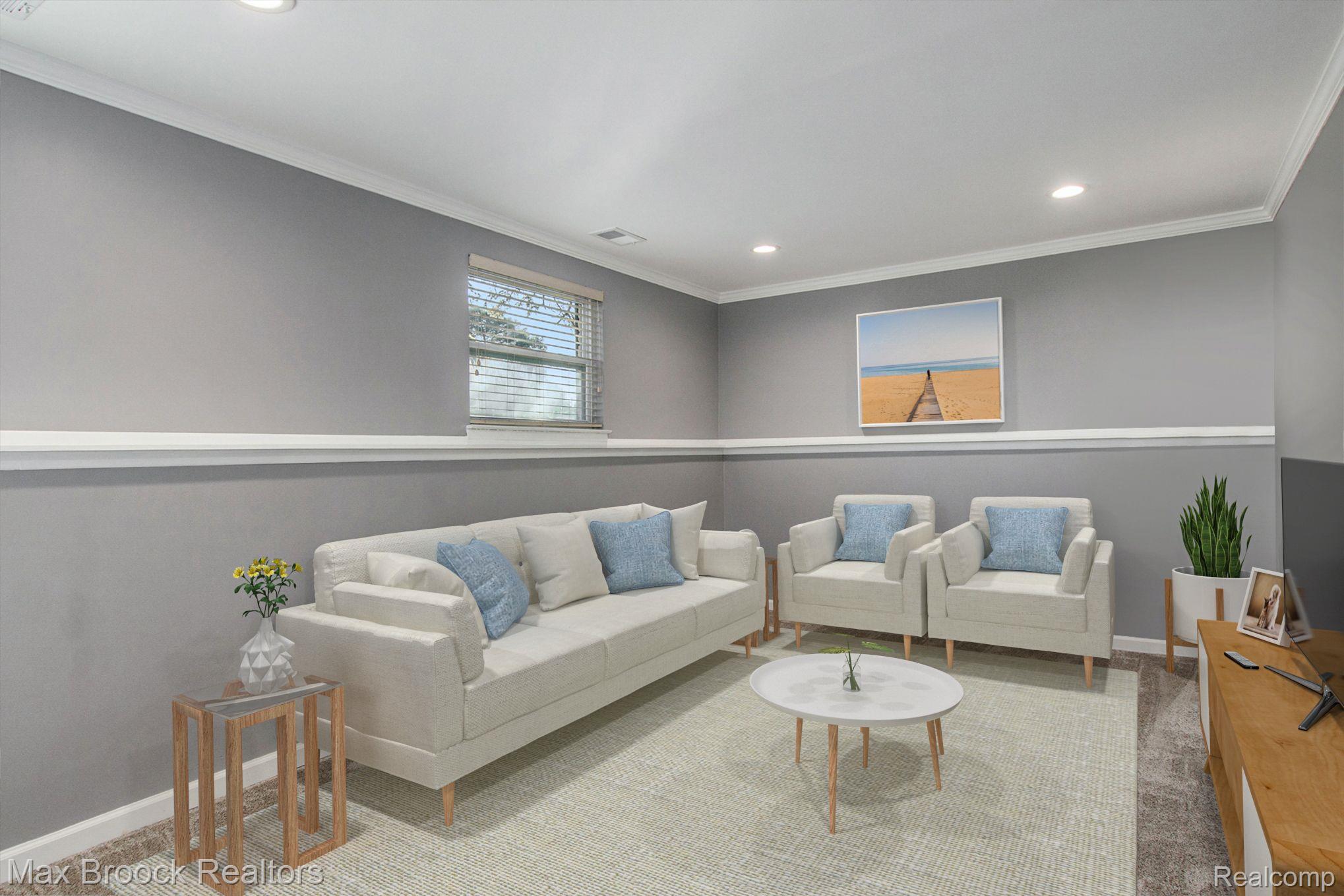 954 Hadley Road Rochester, MI 48307 - Photo 10 of 43 Family Room Staged
