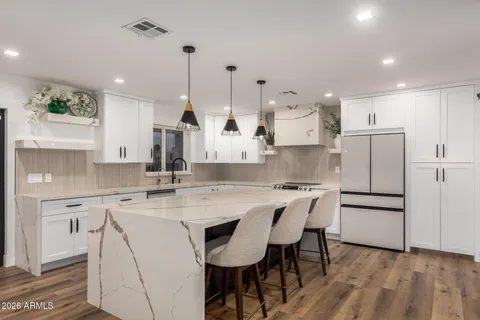 $1,725,000 | 6533 East Phelps Road, Scottsdale, AZ 85254