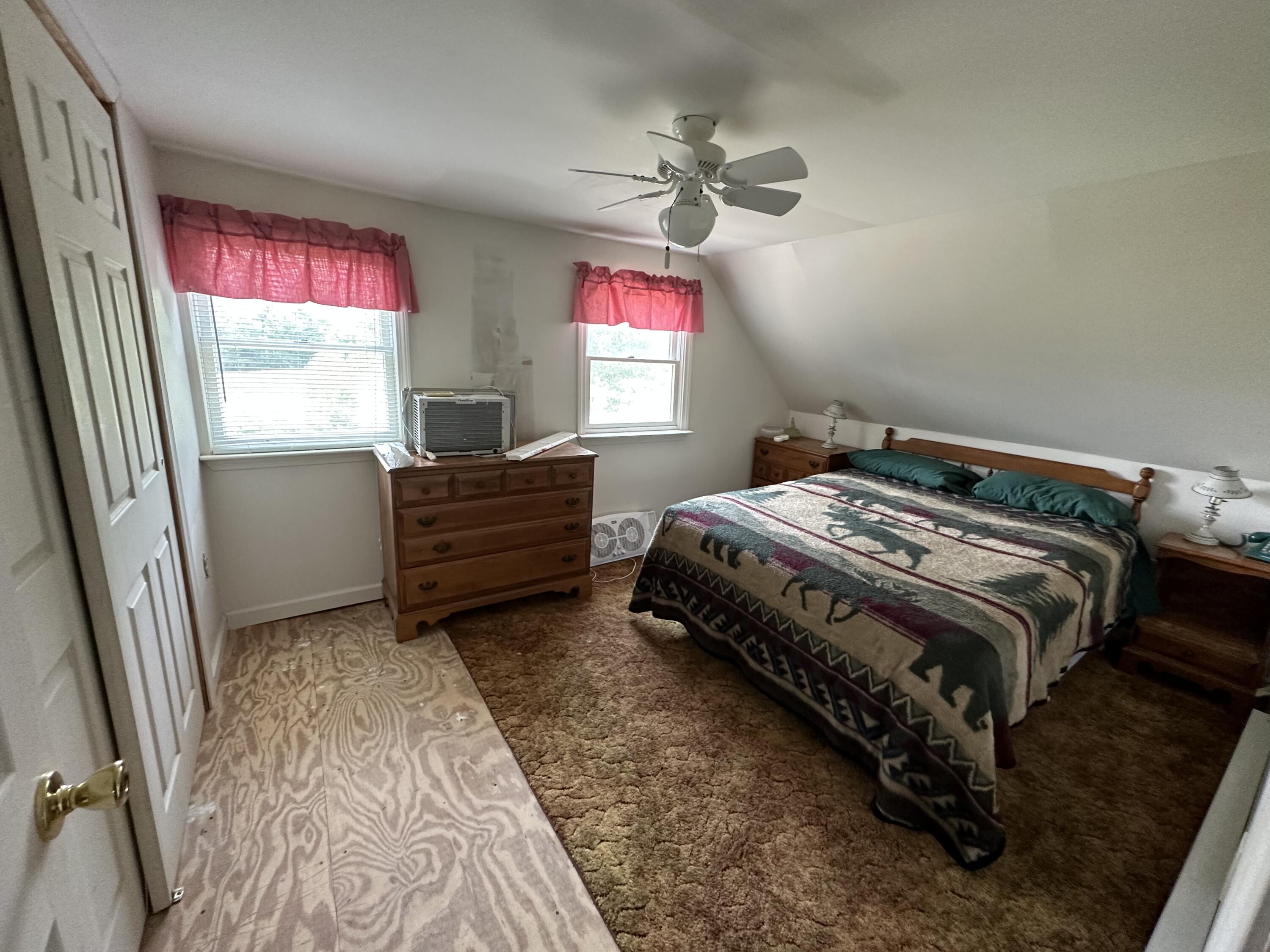 349 Woodville Road Lincoln, ME 04457 - Photo 28 of 31 888678E2-D588-47FB-B510-D332437EB724