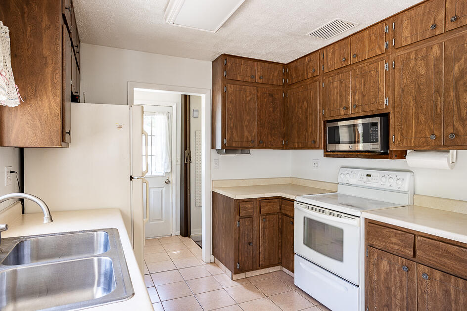 422 Ferguson Road Marshall, MI 49068 - Photo 13 of 26 0N0A2854-HDR
