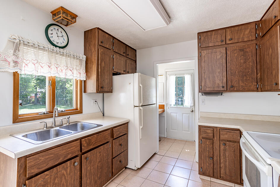 422 Ferguson Road Marshall, MI 49068 - Photo 14 of 26 0N0A2857-HDR-Edit