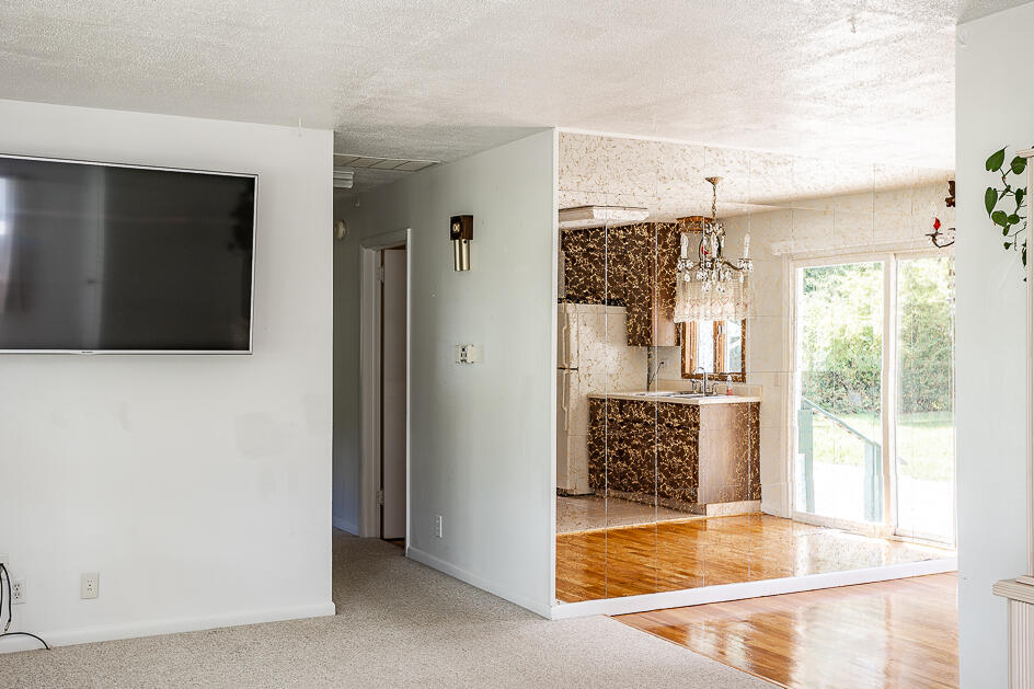 422 Ferguson Road Marshall, MI 49068 - Photo 7 of 26 0N0A2836-HDR