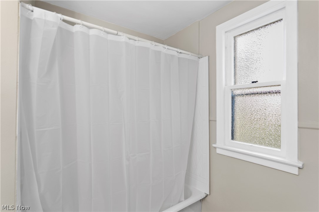 1155 Richmond Road Lyndhurst, OH 44124 - Photo 23 of 34 Gallery Image 23