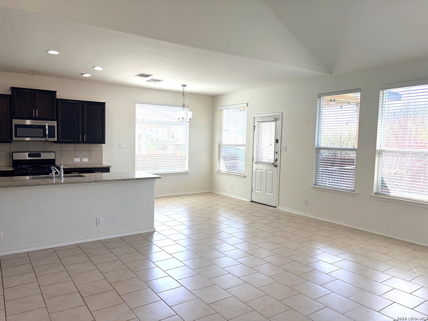 720 Smooth Wine Cibolo, TX 78108 - Photo 12 of 22