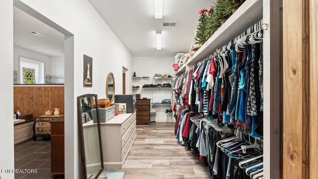 $759,900 | 244 Ganega Trail, Vonore, TN 37885