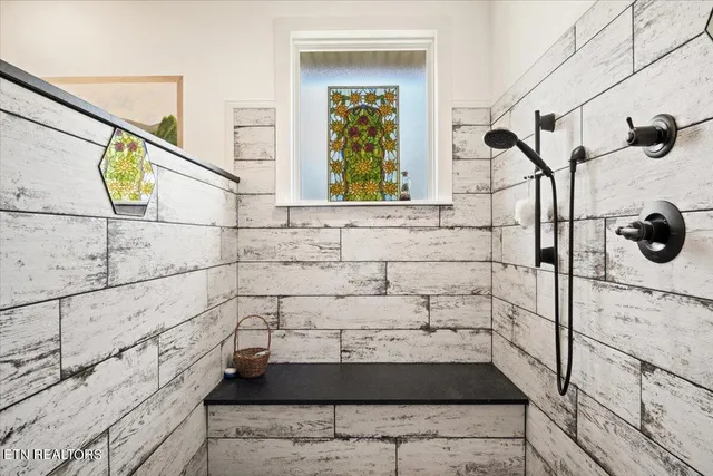 $759,900 | 244 Ganega Trail, Vonore, TN 37885