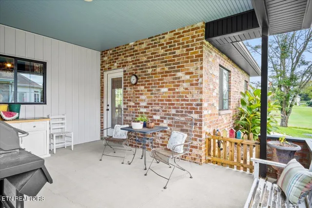 $759,900 | 244 Ganega Trail, Vonore, TN 37885