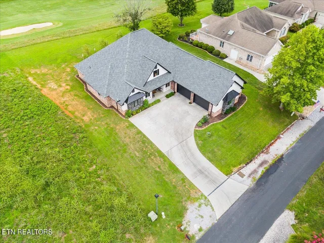 $759,900 | 244 Ganega Trail, Vonore, TN 37885