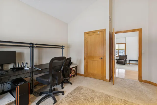 $1,100,000 | 2728 Headland Court Southwest, Rochester, MN 55902