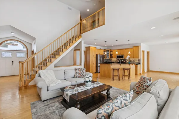 $1,050,000 | 2728 Headland Court Southwest, Rochester, MN 55902