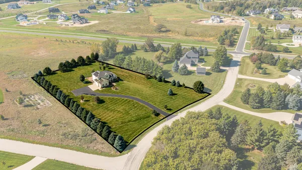 $1,050,000 | 2728 Headland Court Southwest, Rochester, MN 55902