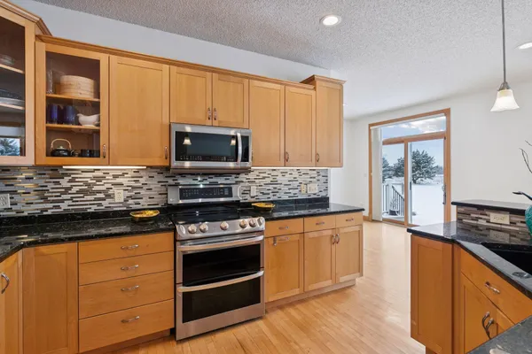 $1,050,000 | 2728 Headland Court Southwest, Rochester, MN 55902