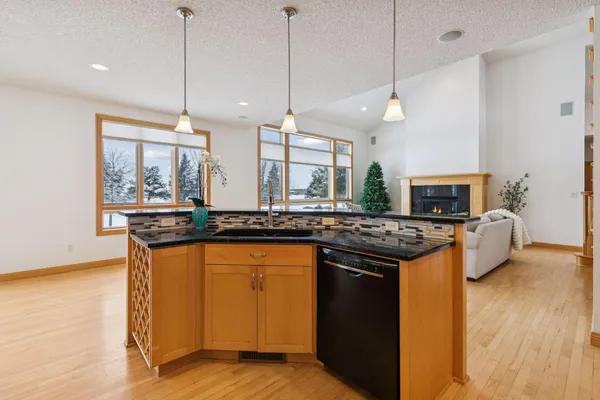 $1,050,000 | 2728 Headland Court Southwest, Rochester, MN 55902