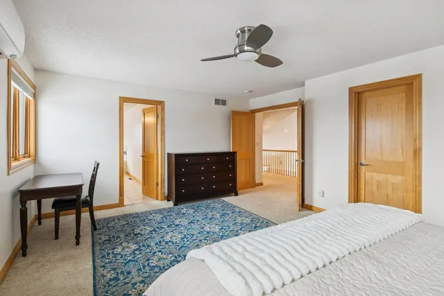 $1,100,000 | 2728 Headland Court Southwest, Rochester, MN 55902