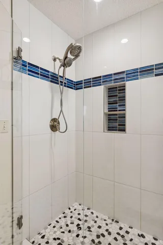 $1,100,000 | 2728 Headland Court Southwest, Rochester, MN 55902