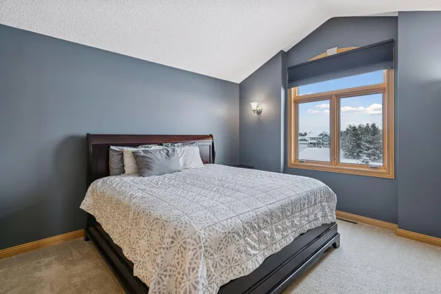 $1,100,000 | 2728 Headland Court Southwest, Rochester, MN 55902