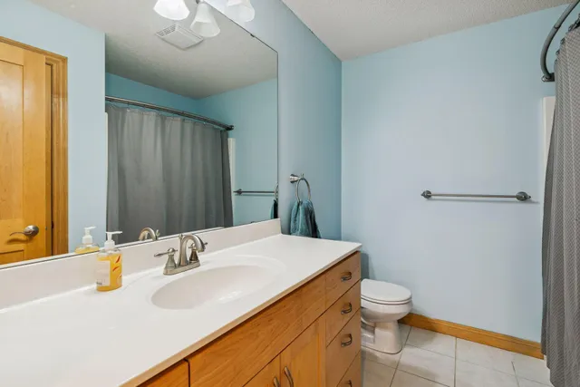 $1,100,000 | 2728 Headland Court Southwest, Rochester, MN 55902