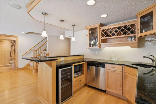 $1,050,000 | 2728 Headland Court Southwest, Rochester, MN 55902